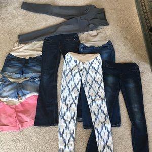 Small Maternity Premium Denim Lot.